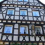 Weinhaus Thomas Gæstehus Klotten
