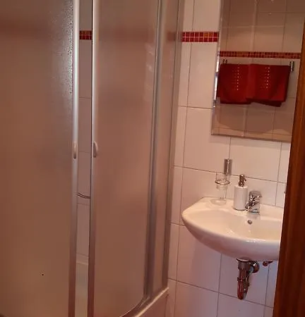 Πανσιόν Weinhaus Thomas 3*