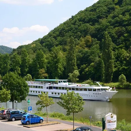 Weinhaus Thomas Guest house